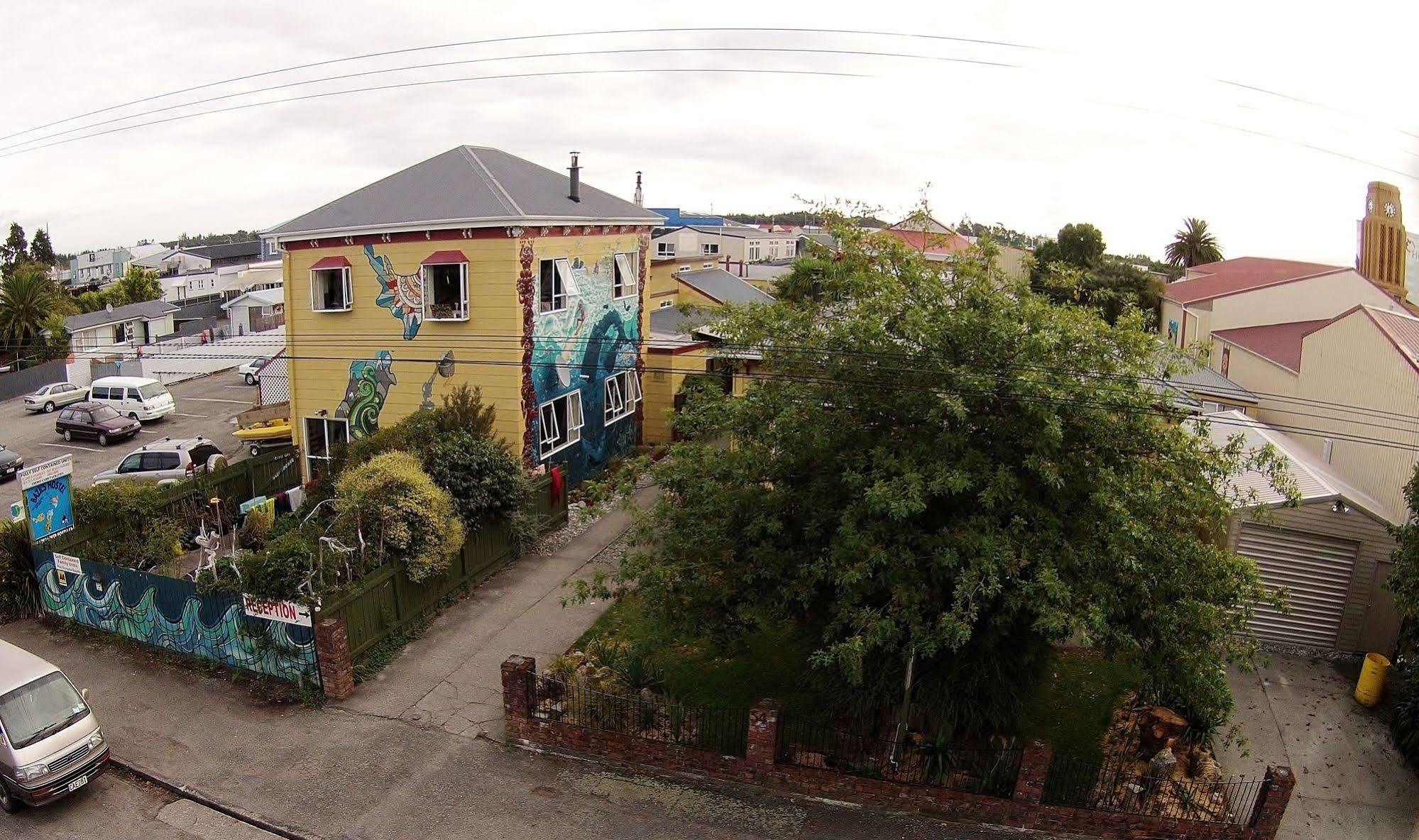 Bazil'S Backpackers Bbh Hostel & Surf School 웨스트포트 외부 사진